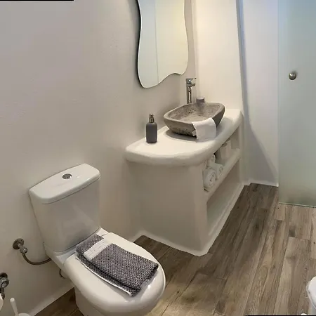 Theofanis On The Szálloda