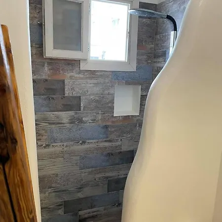 ホテル Theofanis On The Agia Anna (Naxos)