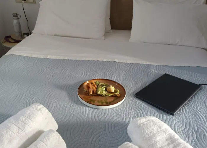 Theofanis On The * Agia Anna (Naxos)